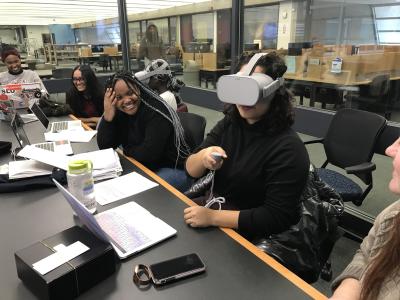 students using virtual reality technology
