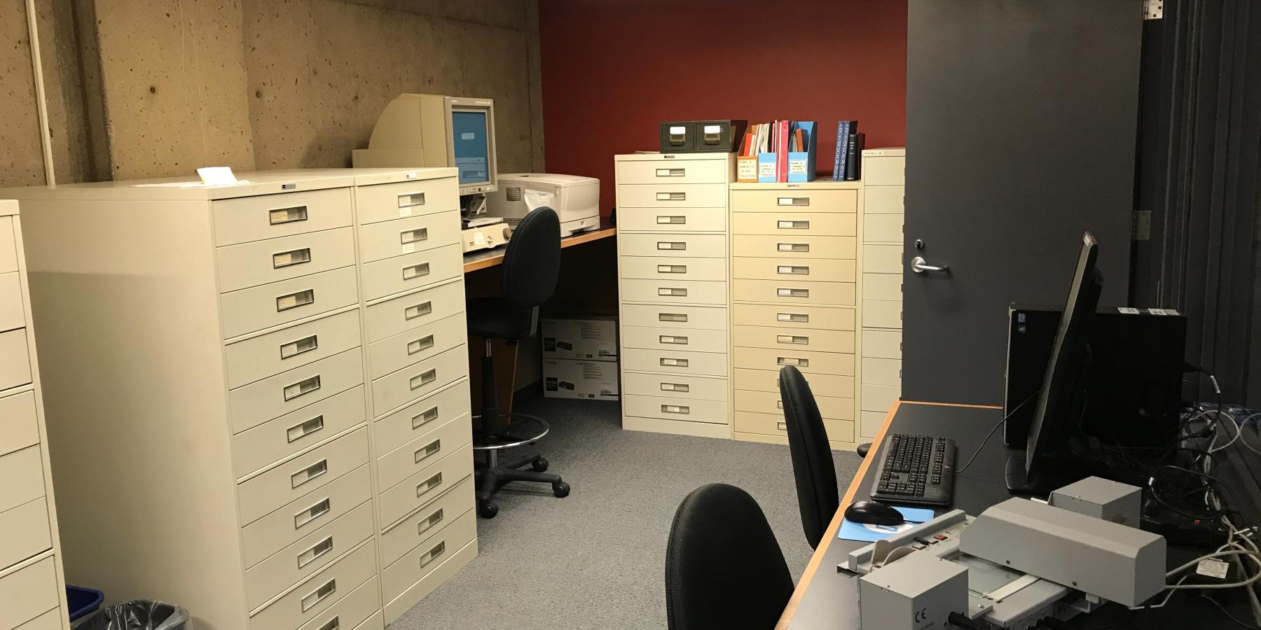 ODY 4A - Microform Readers/Printers