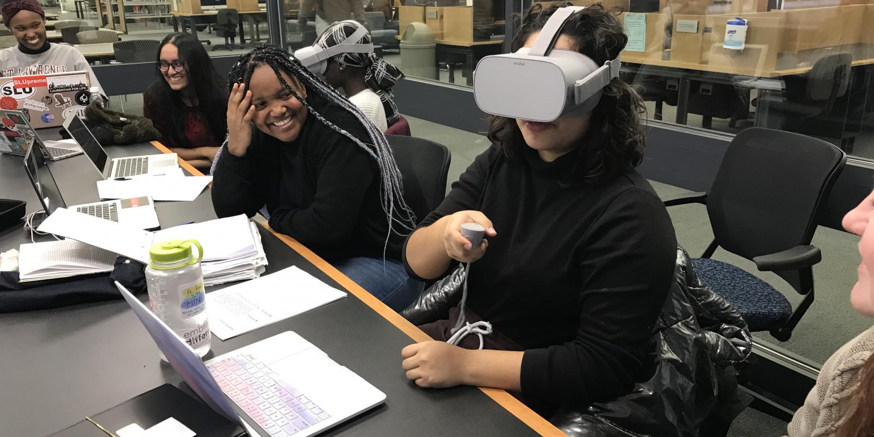 students using virtual reality technology